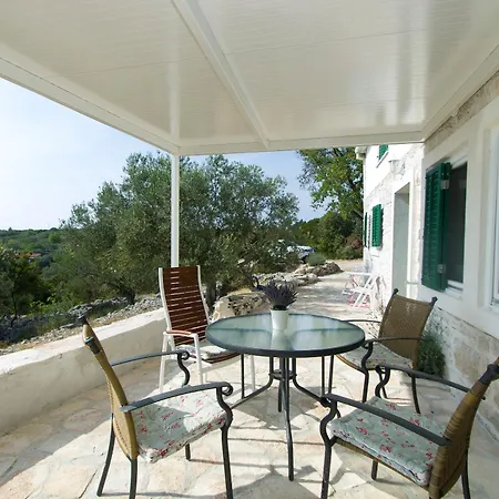 Villa Mendula Vela Luka