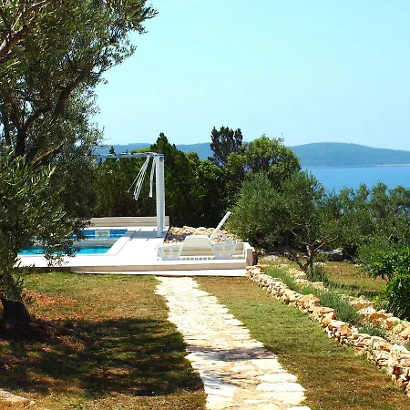 Villa Mendula Vela Luka